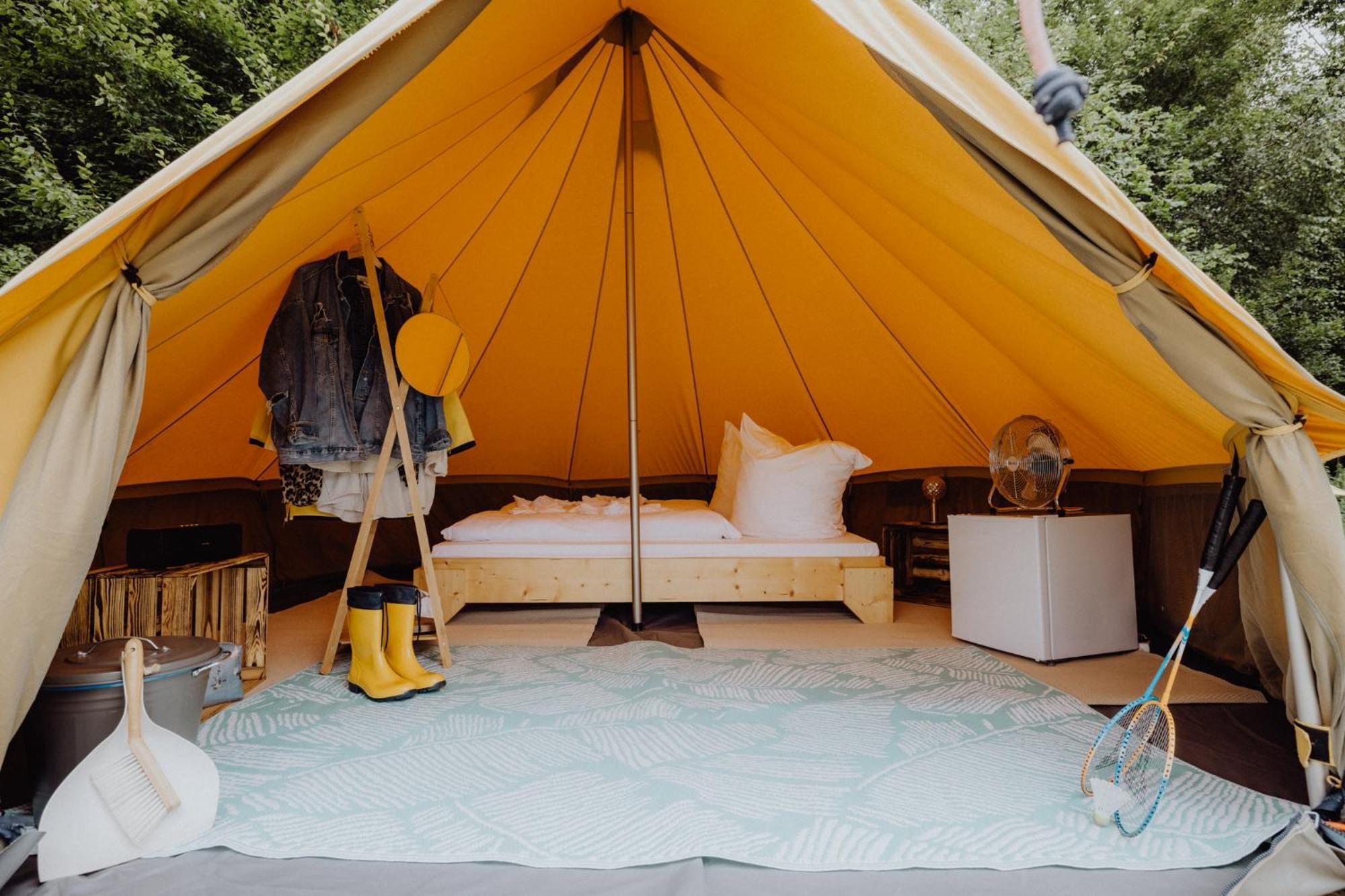 Raus Und Gut Glamping Am Graebendorfer See Drebkau 外观 照片