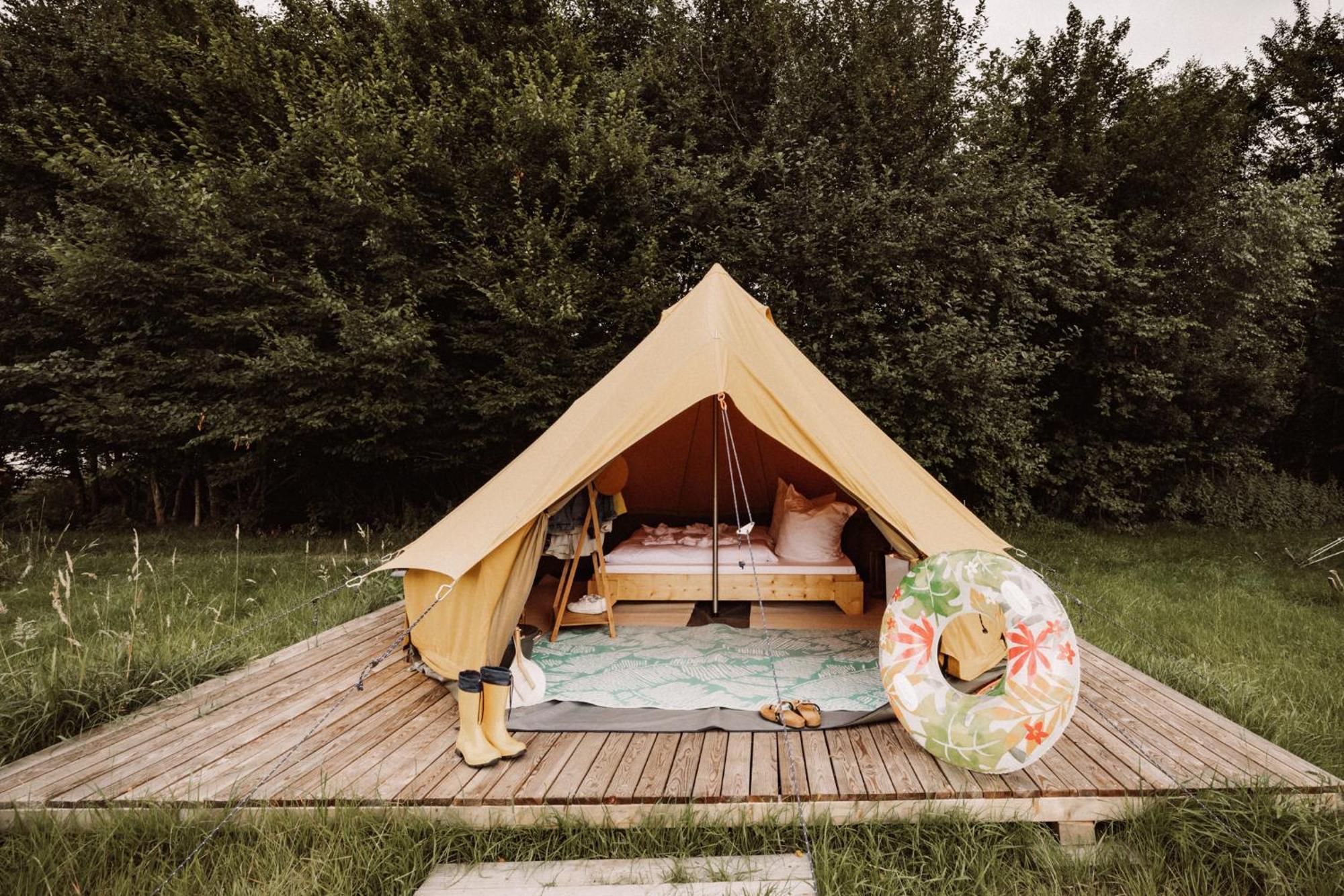 Raus Und Gut Glamping Am Graebendorfer See Drebkau 外观 照片